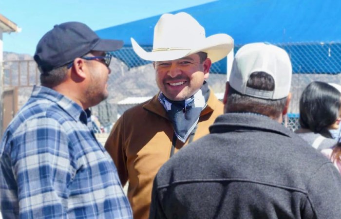 Reconoce Saúl Mireles reapertura de frontera para exportación de ganado desde Chihuahua