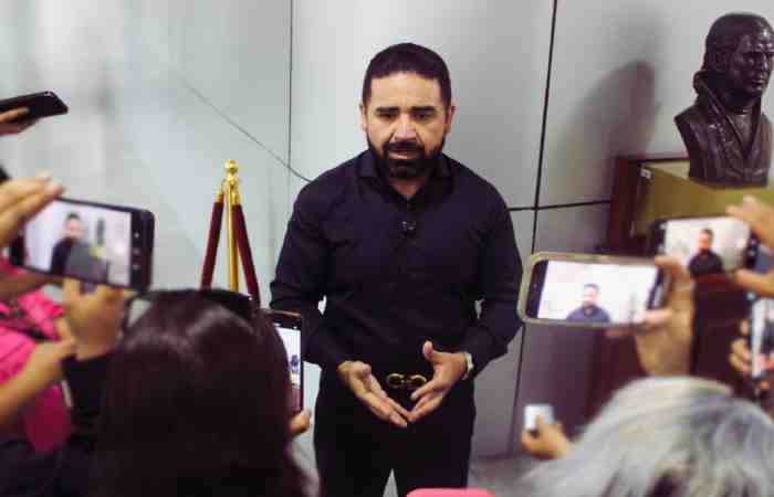 Lo que morena envía a cuba alcanzaría para escuelas dignas en chihuahua