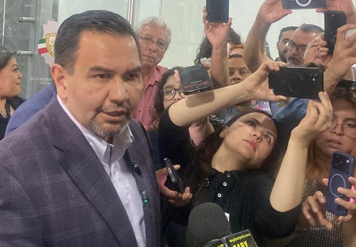 Pérez Cuéllar ve “esperada” renuncia del fiscal y pide esperar investigación federal